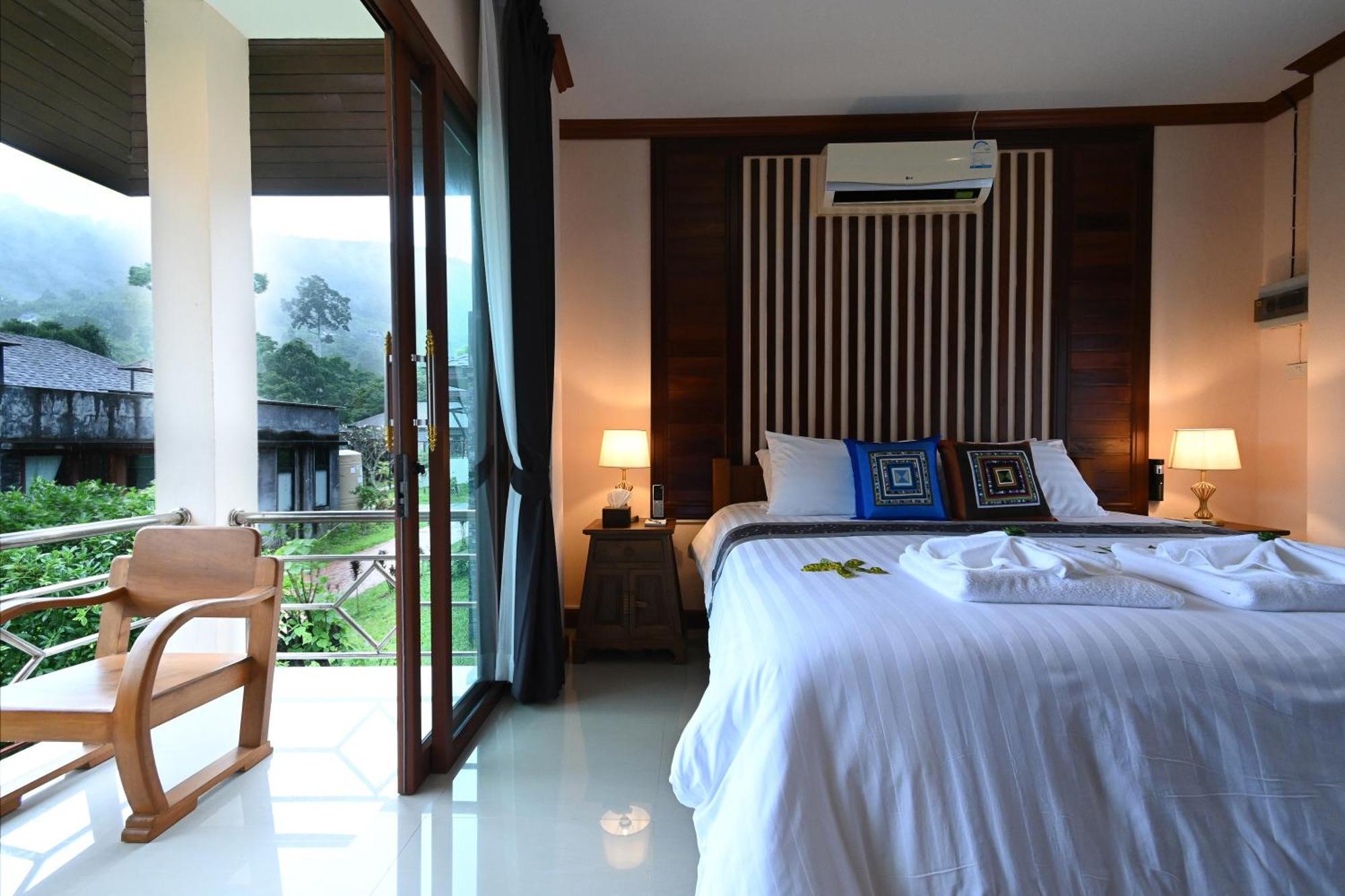 Cascade Tara Hotel Na Mueang Cameră foto